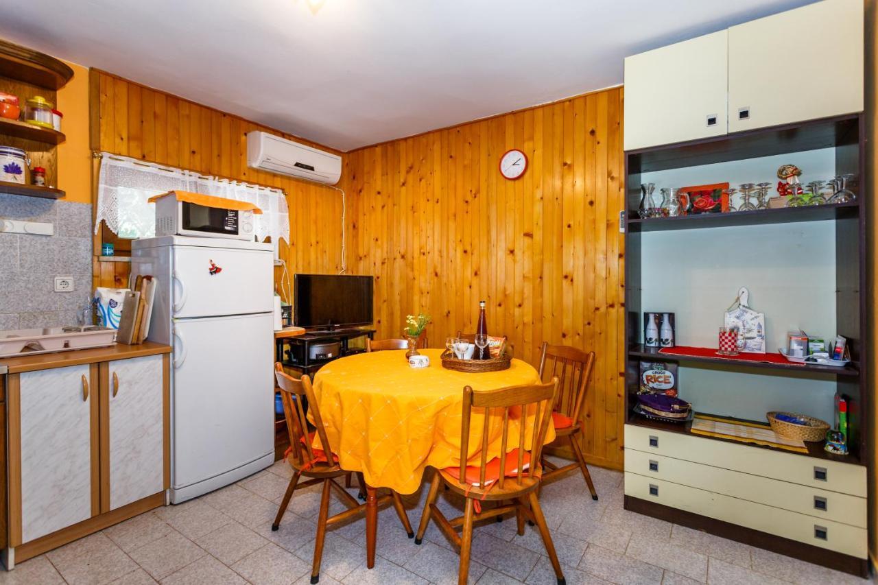 Apartmani Marica Risika Buitenkant foto